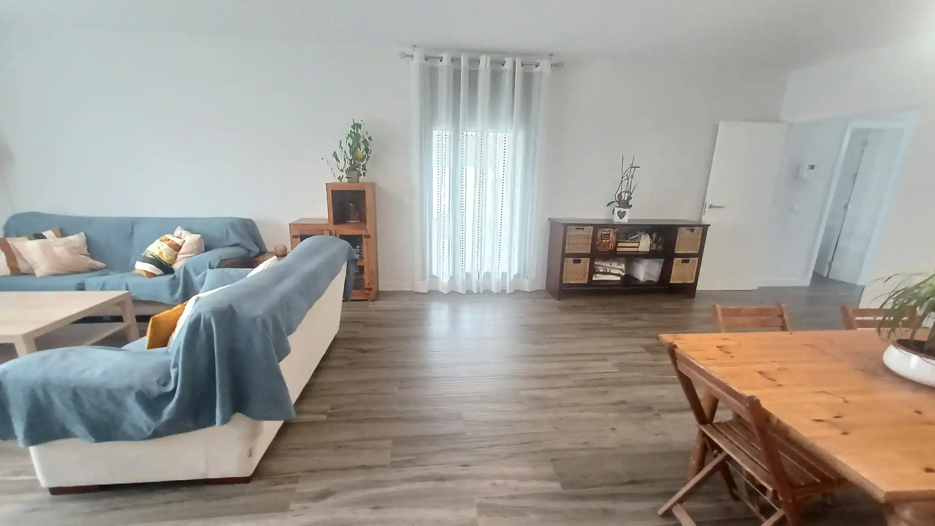 Sala d'estar de Casa adosada en venda en Iglesia - Estación