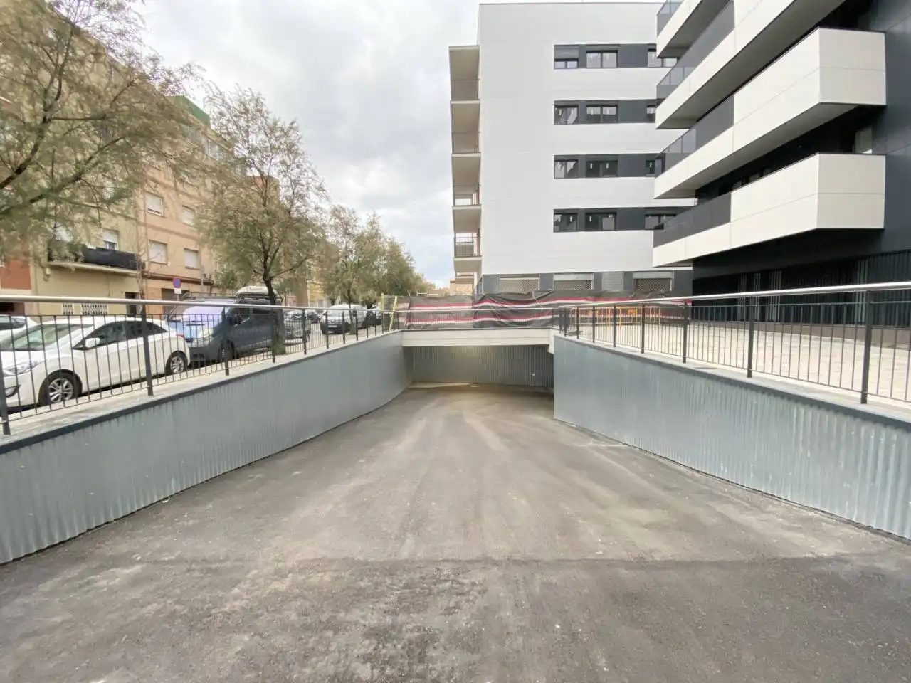 Parkplatz von Garage zur Miete in L'Hospitalet de Llobregat
