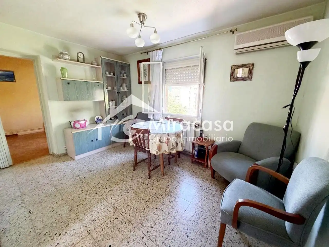 Sala d'estar de Pis en venda en Madrid amb Calefacció, Terrassa i Internet