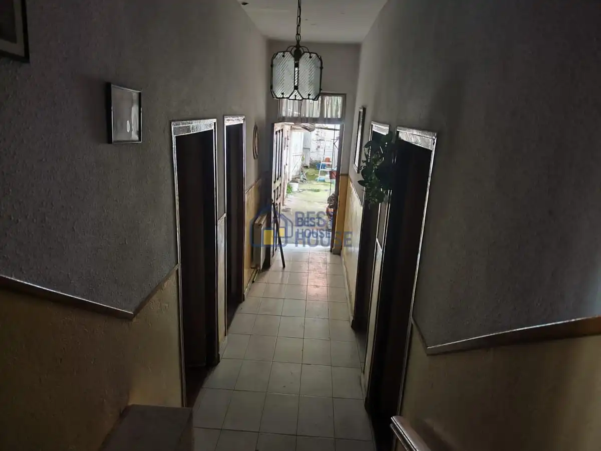 Casa o xalet en venda en León Capital  amb Calefacció, Jardí privat i Parquet