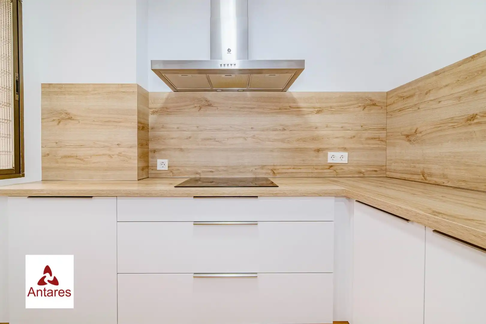 Cocina de Piso en venta en Granada con Calefacción y Amueblado