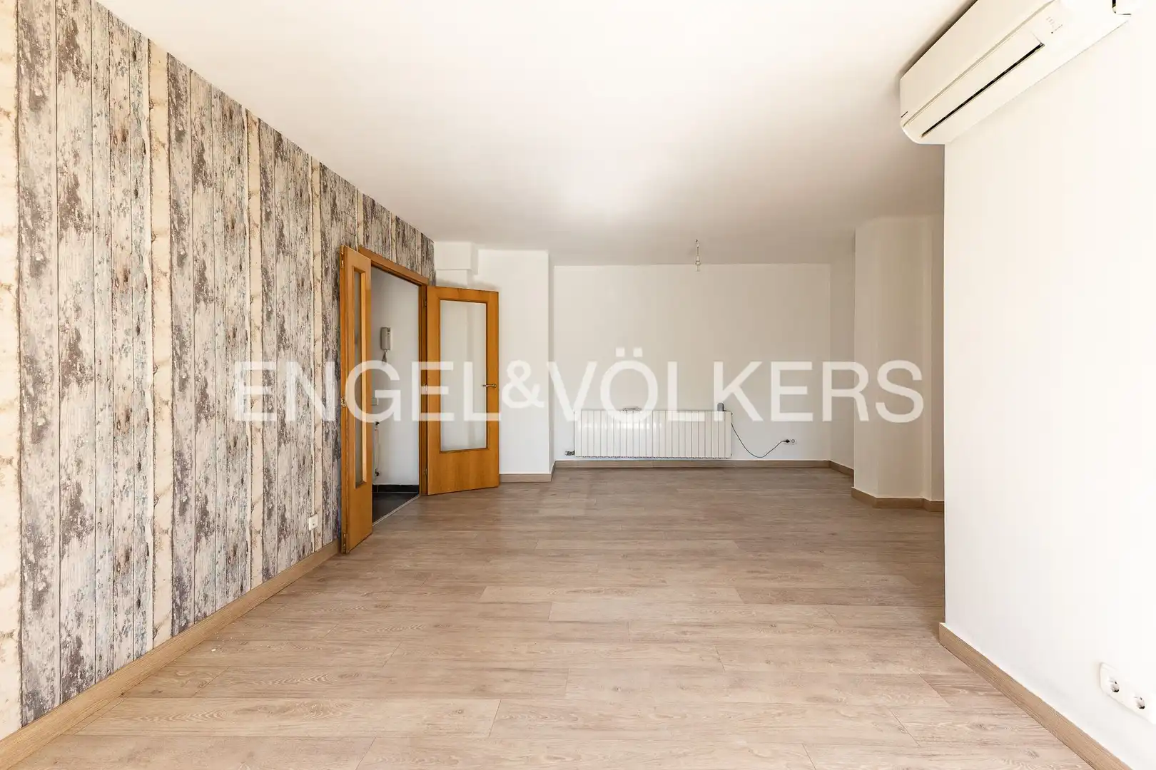 Piso en venta en Vic con Aire acondicionado, Calefacción y Parquet