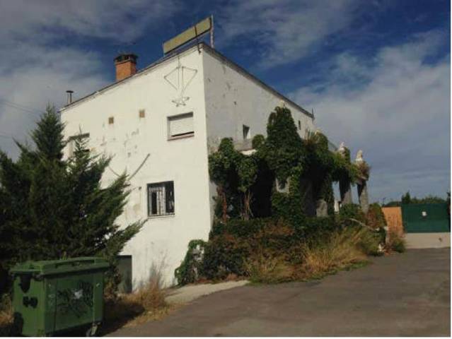 Local comercial en Venta en C-14 en Tàrrega