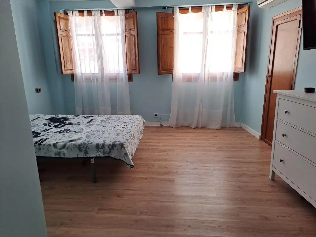 Dormitori de Casa o xalet en venda en Moncada amb Aire condicionat, Terrassa i Traster