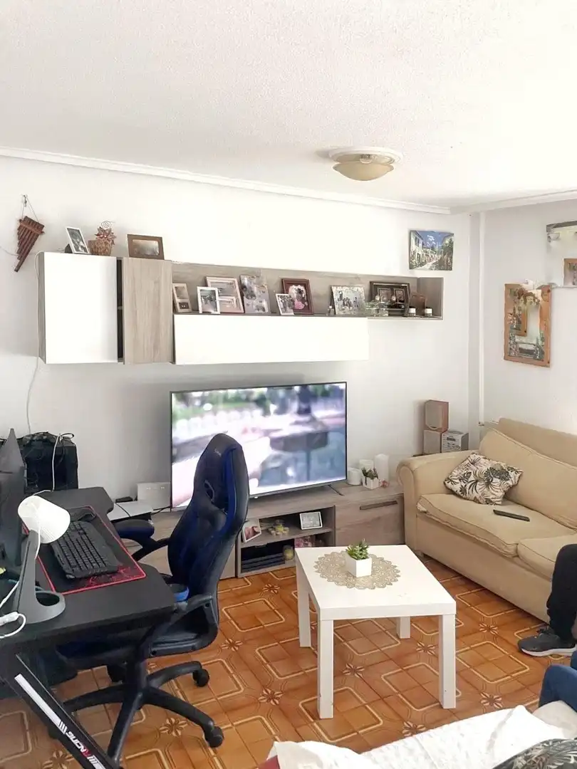 Sala de estar de Piso en venta en Torrelavega 
