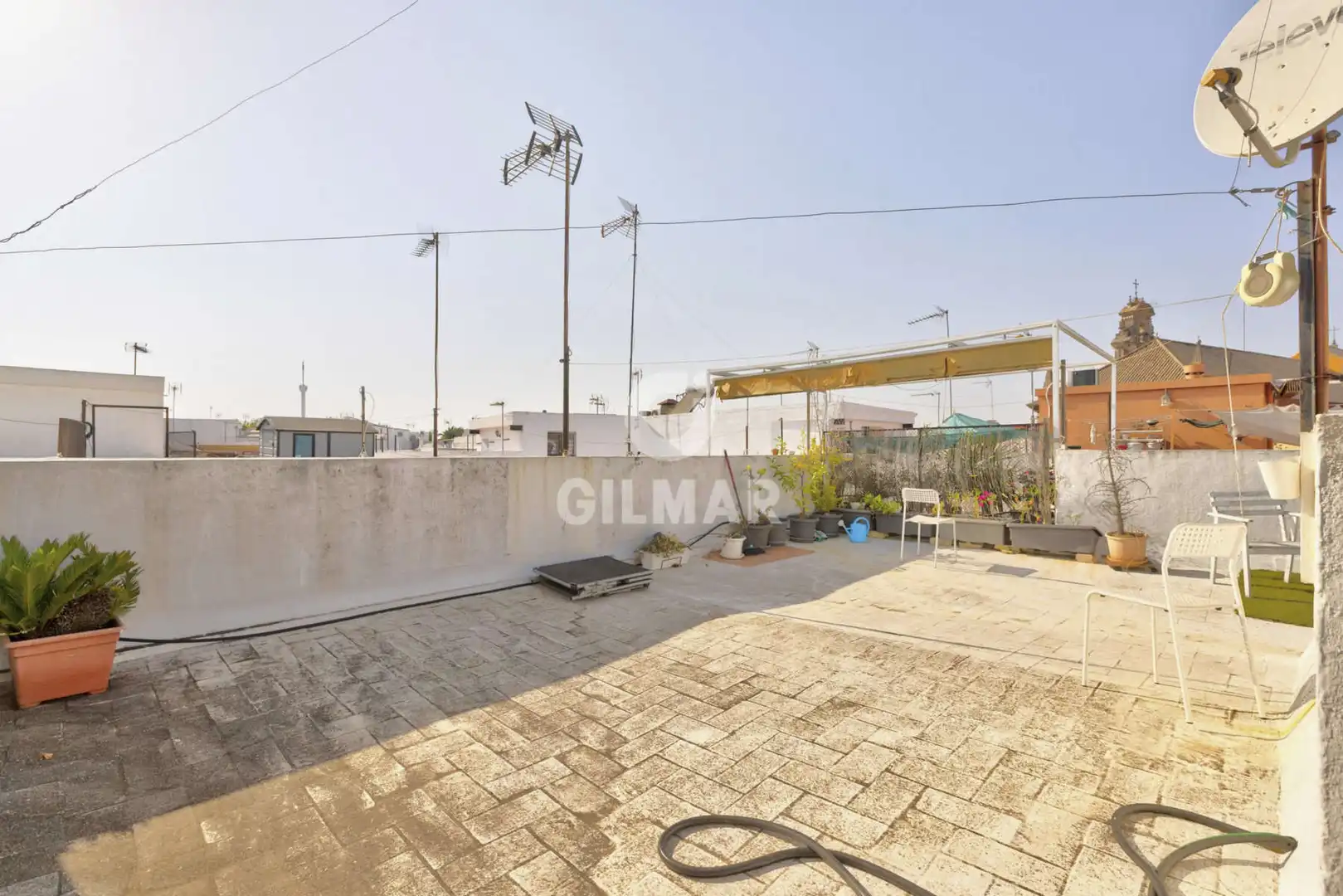 Exterior view of Flat for sale in Sevilla