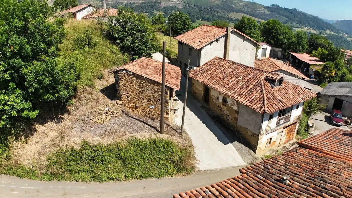 Vista exterior de Casa o chalet en venta en Piloña con Trastero y Piscina