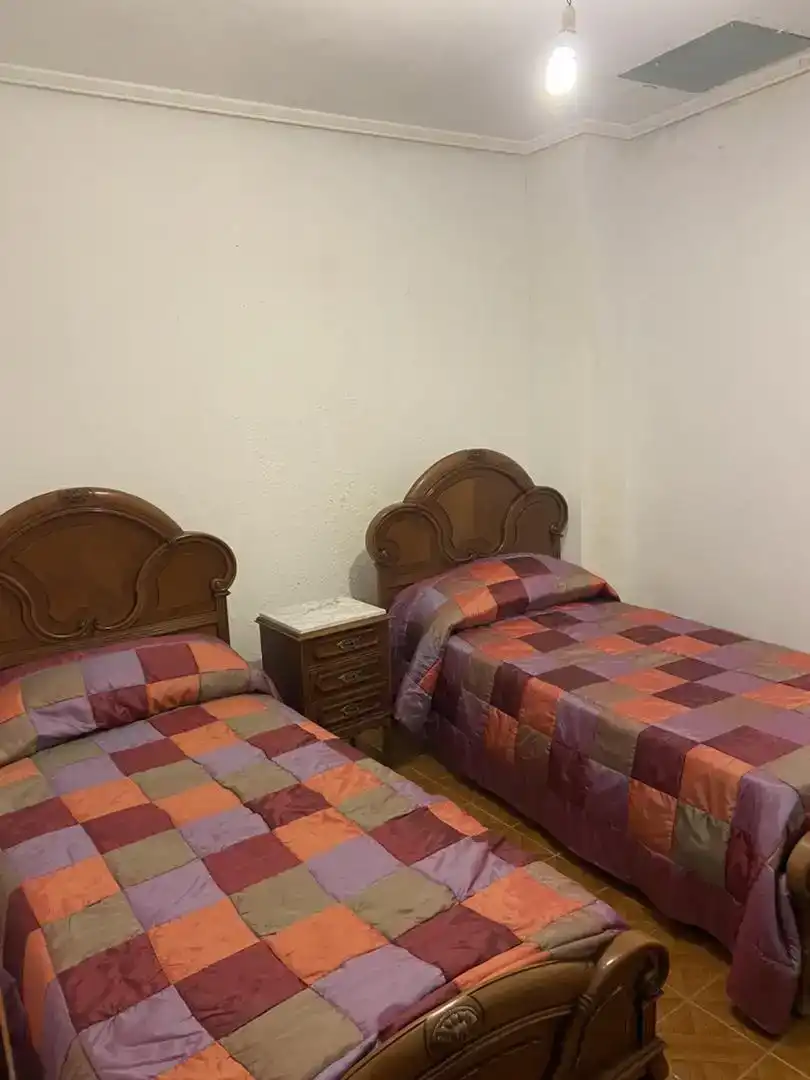 Dormitori de Casa adosada en venda en Rairiz de Veiga, Ourense