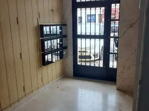 Piso con ascensor en venta en Ronda de Joan Fuster 0