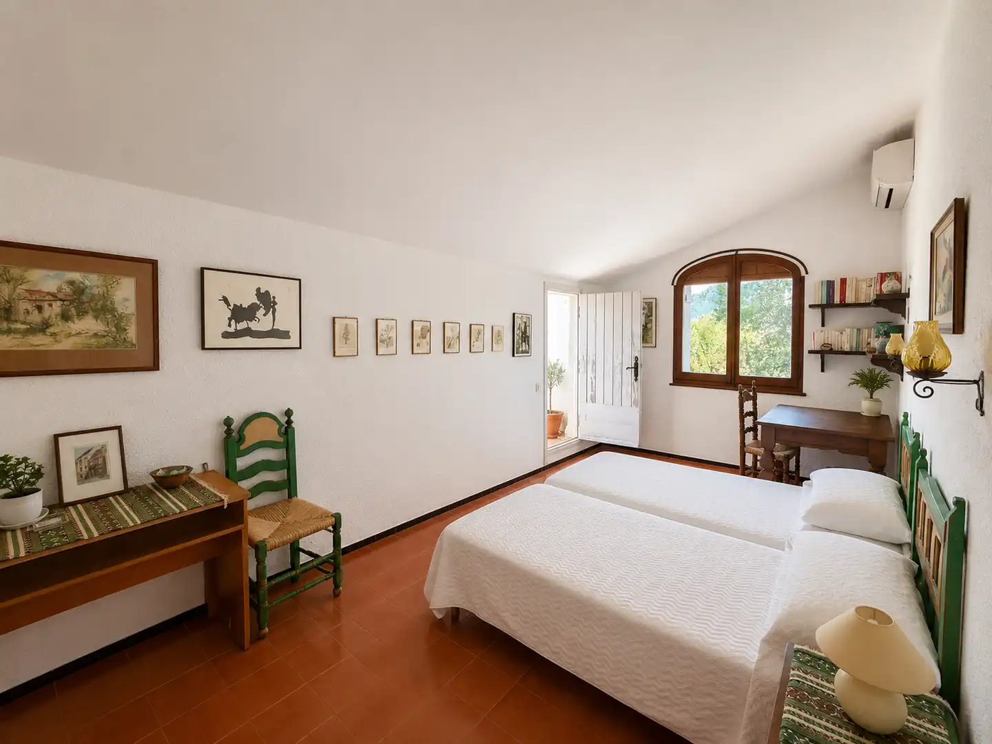 Habitación de Finca rústica en venta en Sant Feliu de Guíxols con Aire acondicionado, Calefacción y Jardín privado