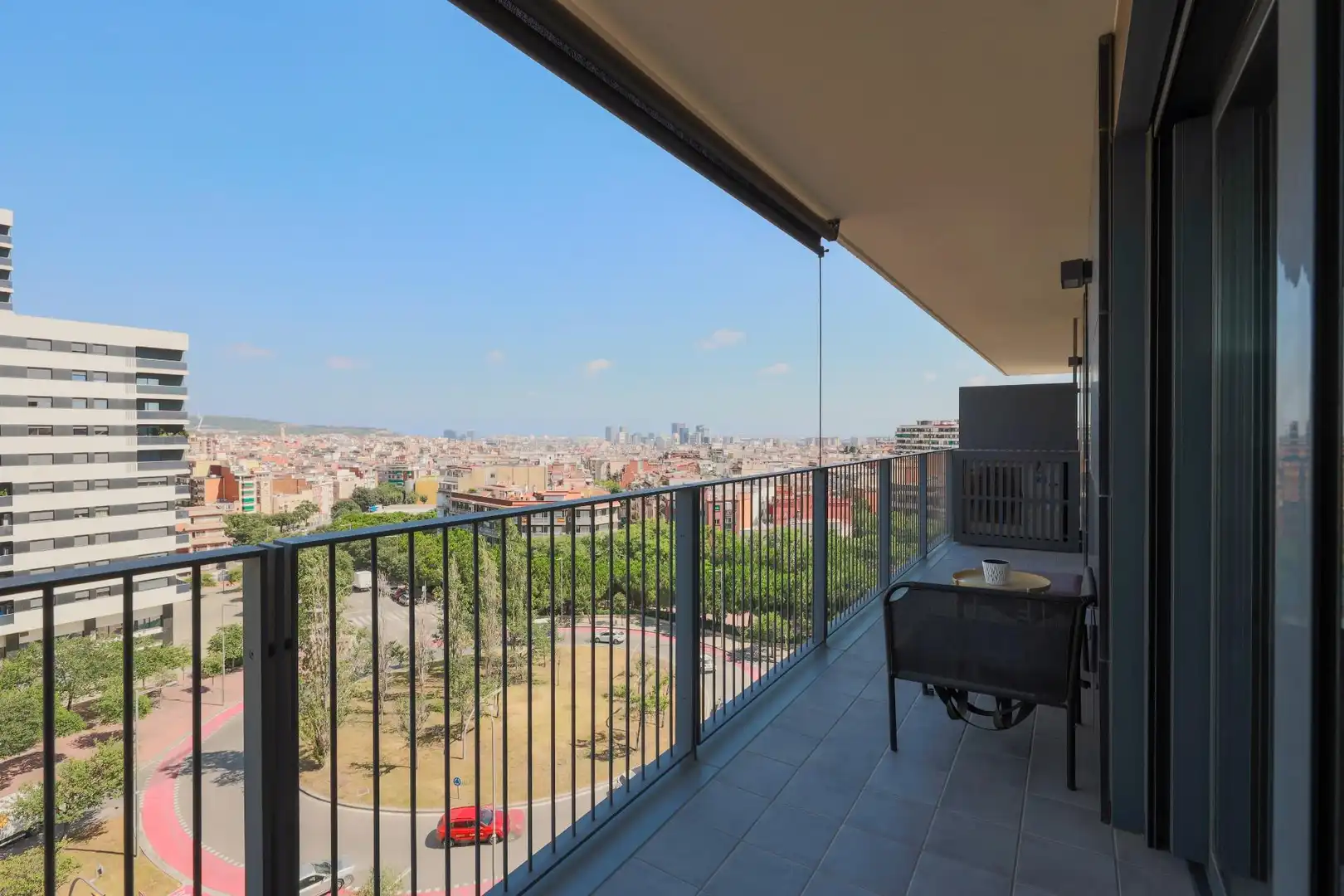 Terrasse von Wohnung zum Verkauf in L'Hospitalet de Llobregat mit Klimaanlage, Heizung und Parkett