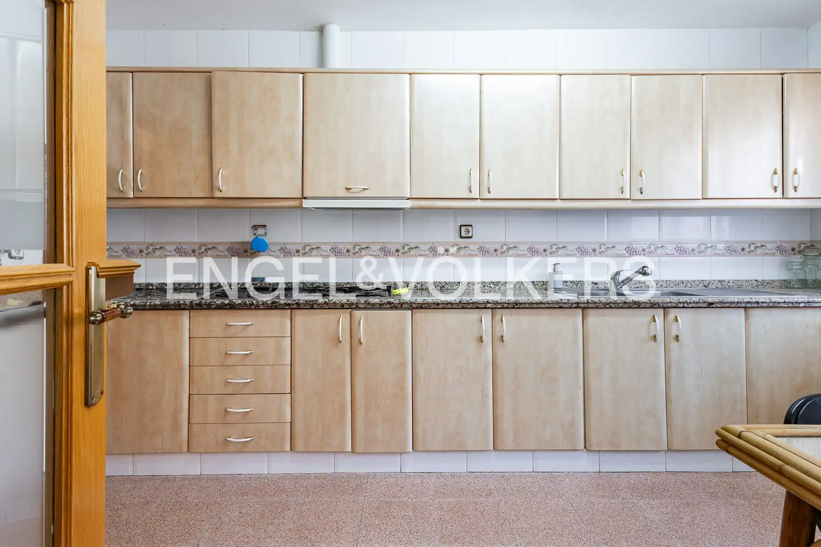Cocina de Casa o chalet en venta en Martorell con Aire acondicionado, Calefacción y Jardín privado