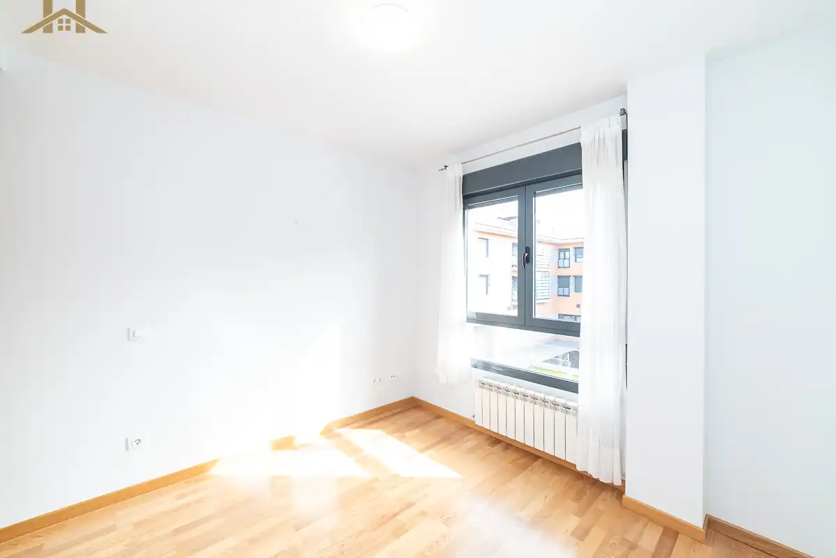Habitación de Piso en venta en Guadarrama con Aire acondicionado, Calefacción y Piscina comunitaria