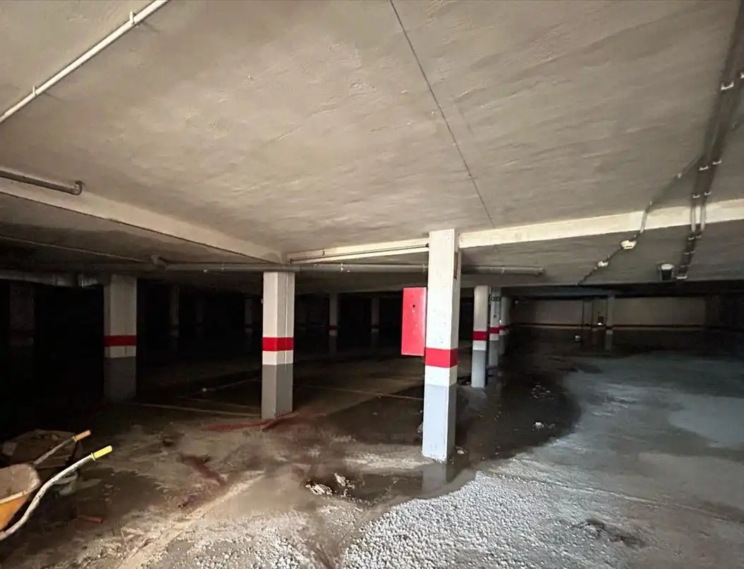 Parkplatz von Wohnung zum Verkauf in Burujón mit Parkett