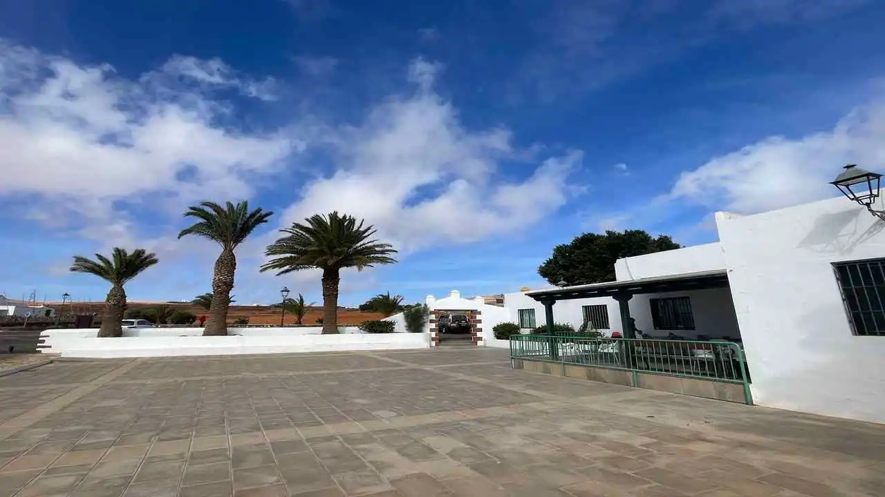 Vista exterior de Casa o chalet en venta en Tefía - Tetir