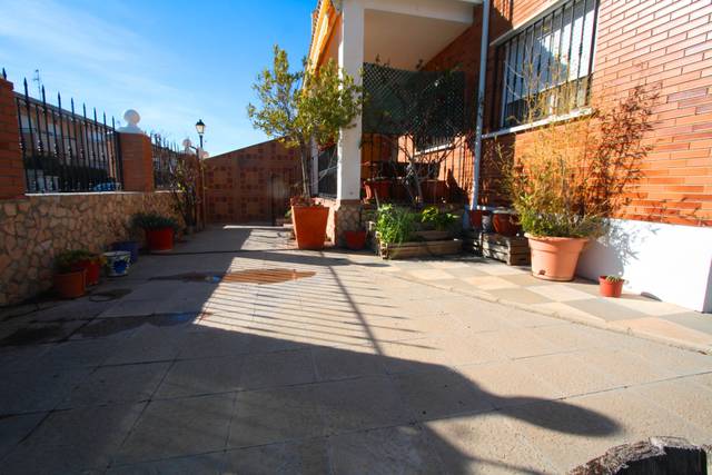 Casa-chalet en Venta en Casas de Juan Núñez