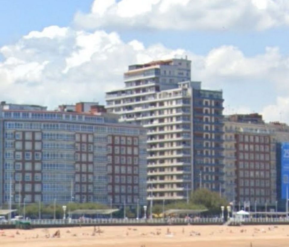 Exterior view of Flat to rent in Gijón   with Heating, Parquet flooring and Furnished