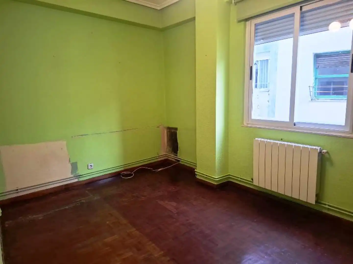 Flat for sale in Torrelavega - CL LASAGA LARRETA, 7, Centro