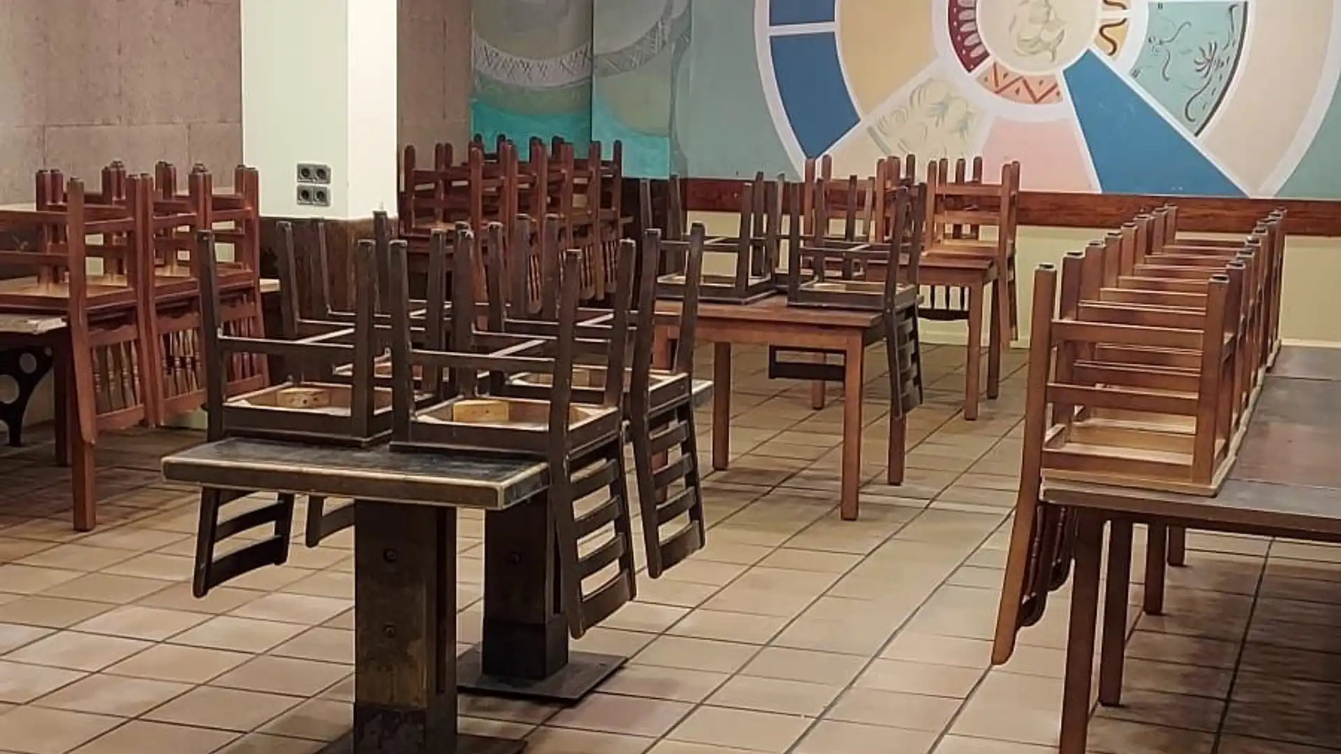 Local de alquiler en N/A, Colloto