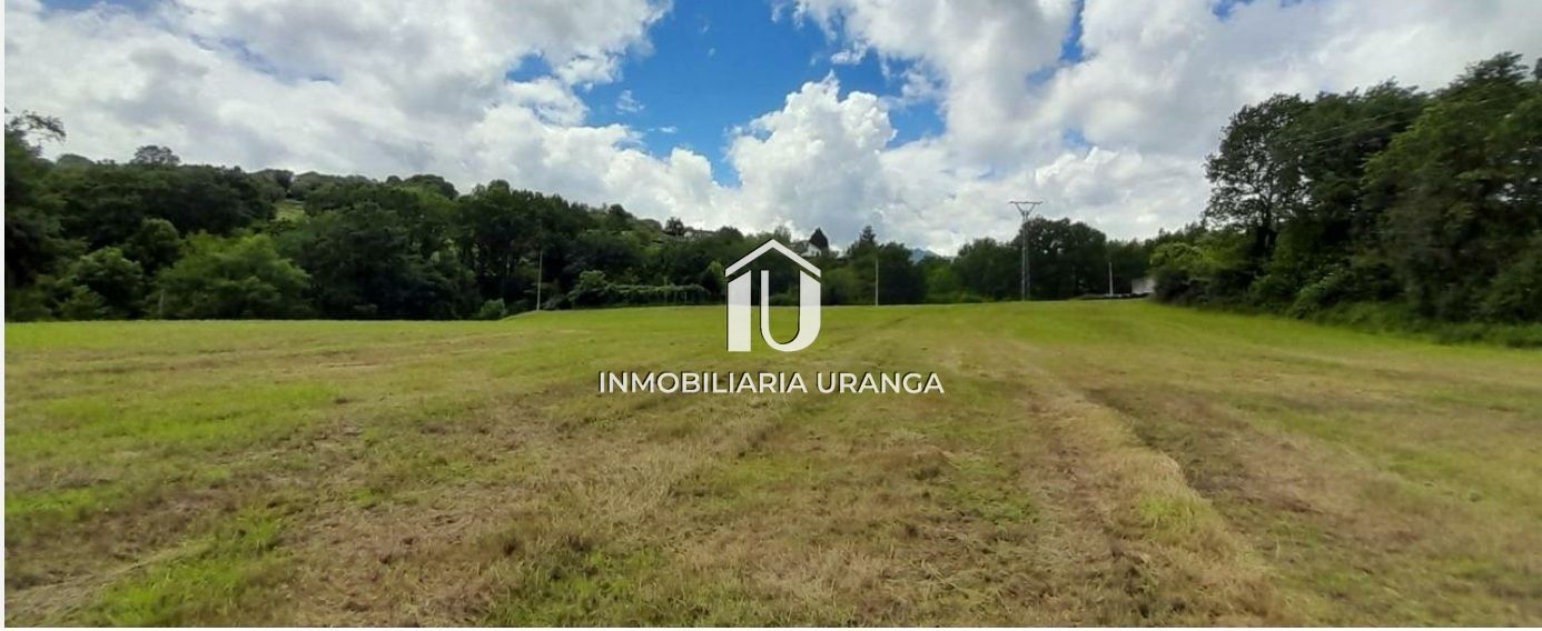 Residential zum Verkauf in Rasines