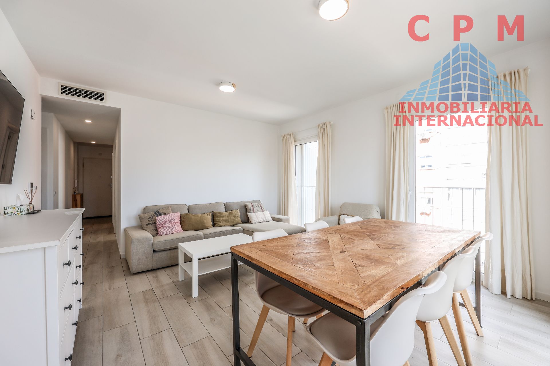 Sala d'estar de Pis de lloguer en  Madrid Capital amb Aire condicionat, Calefacció i Parquet