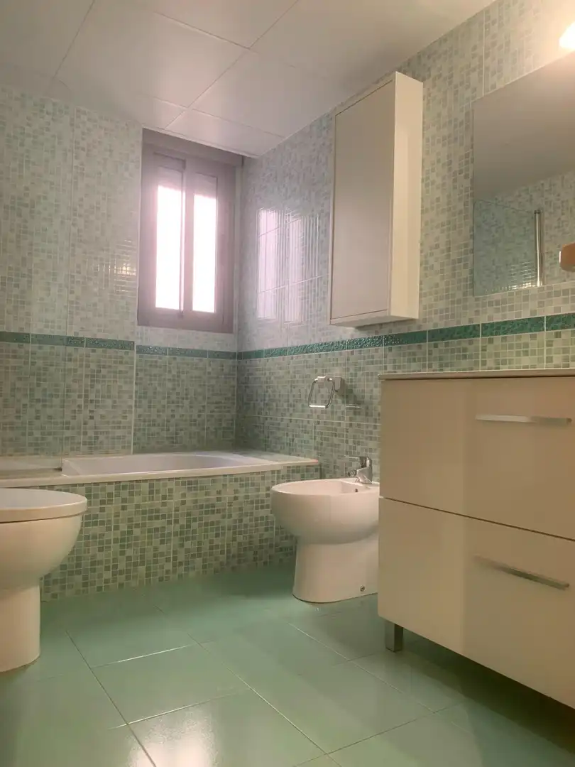Baño de Ático de alquiler en Murcia con Aire acondicionado, Calefacción y Terraza
