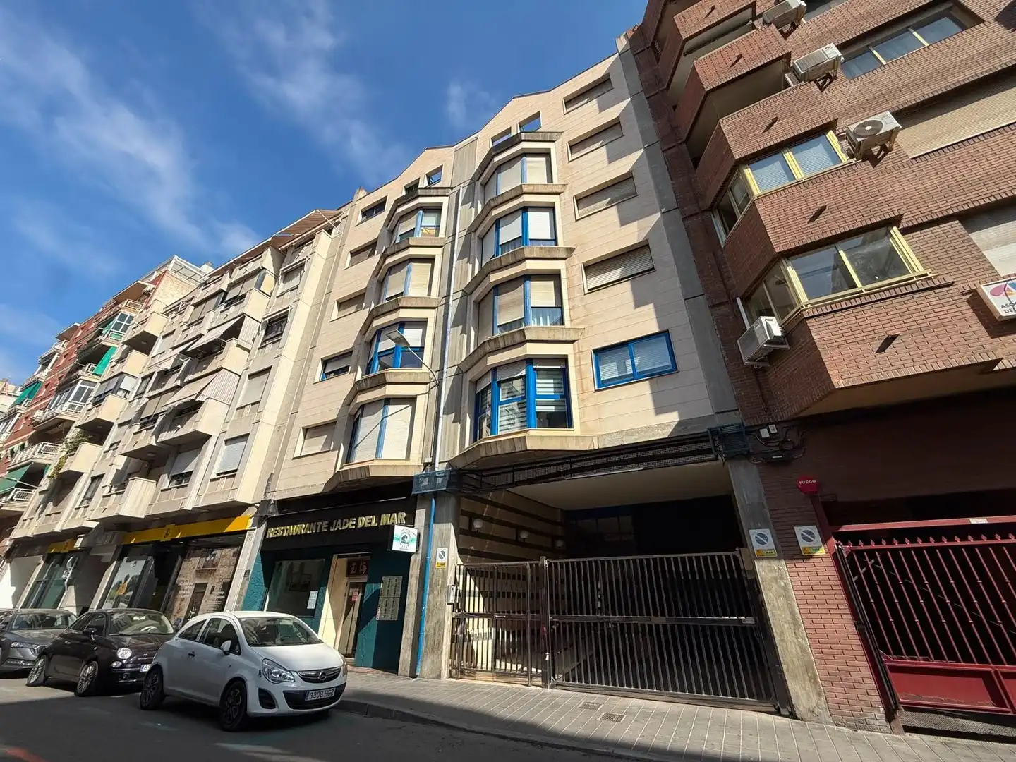 Vista exterior de Àtic de lloguer en Alicante / Alacant amb Aire condicionat, Terrassa i Moblat
