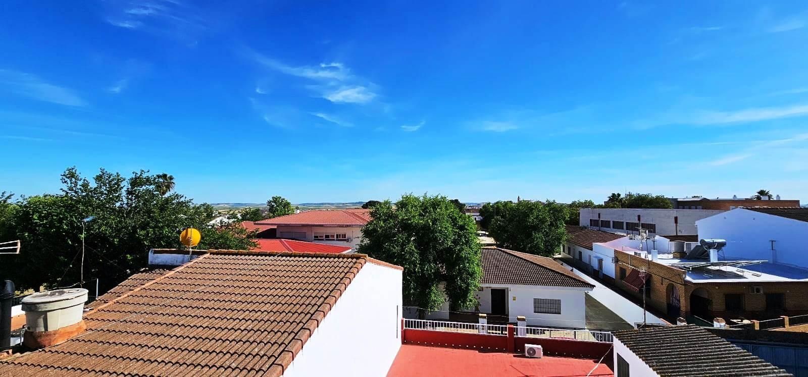 Exterior view of House or chalet for sale in Gerena  with Storage room and Balcony
