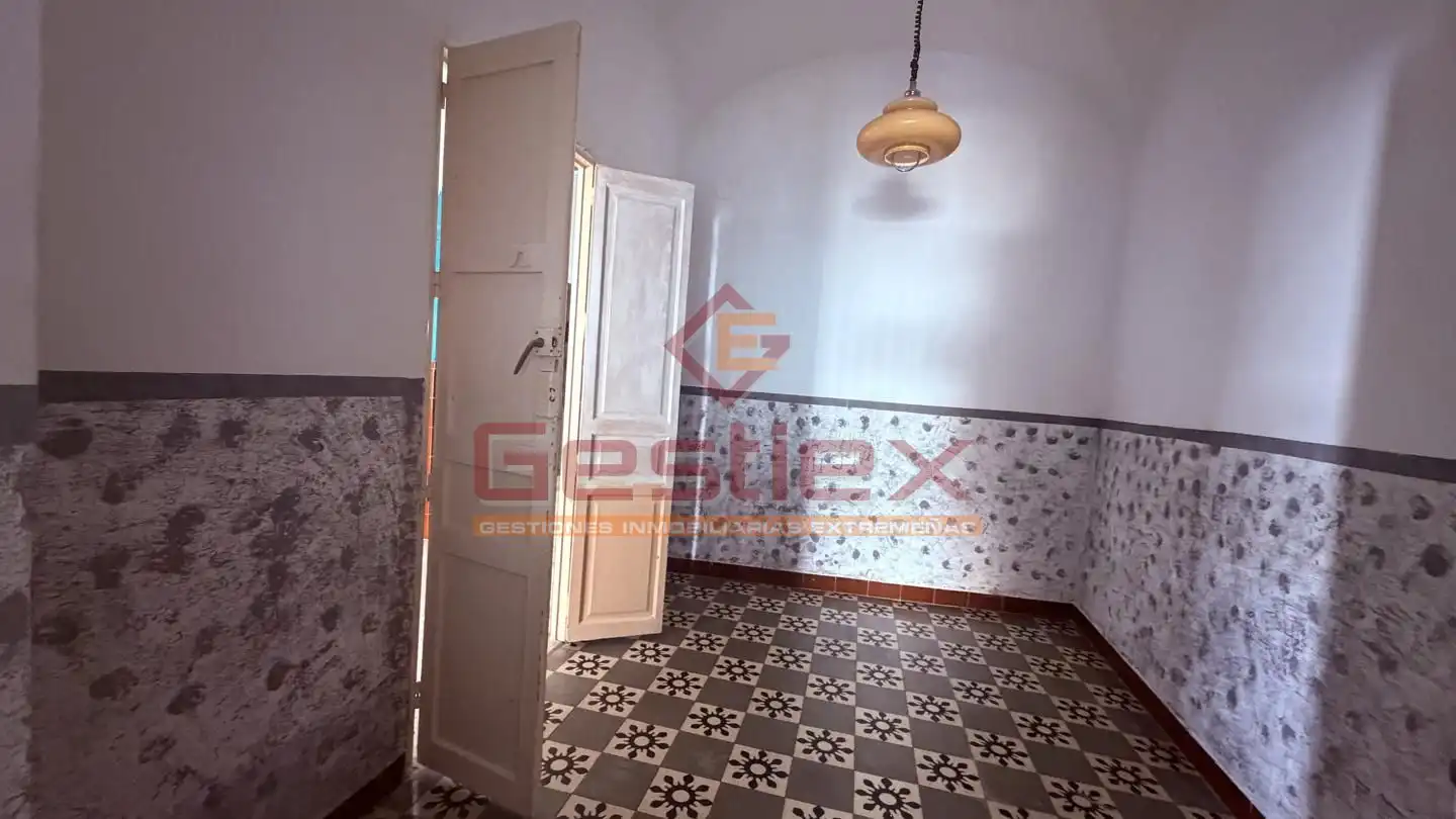 Houses for sale in Almendralejo