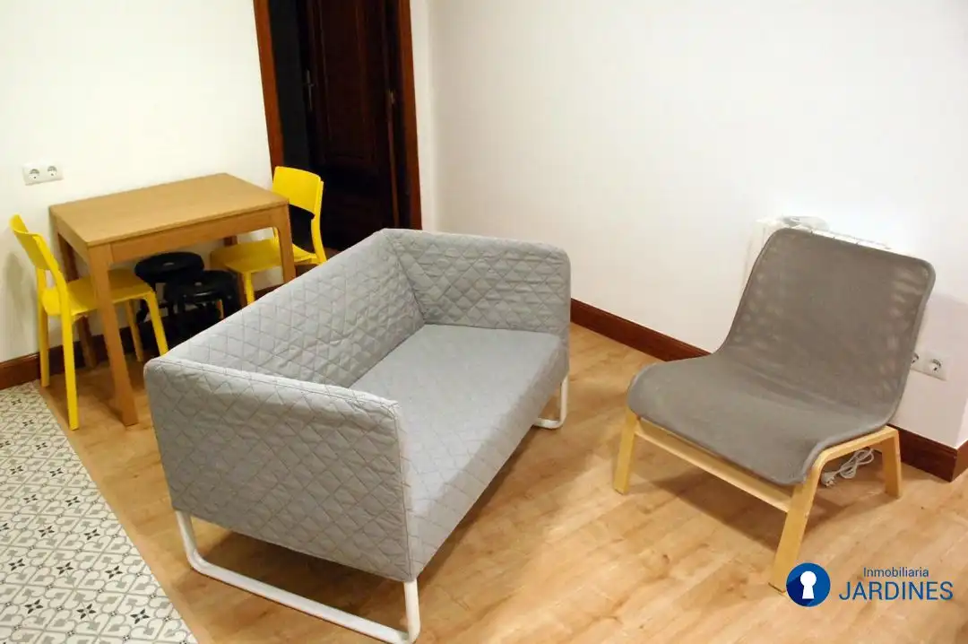 Flat for rent in Zabala