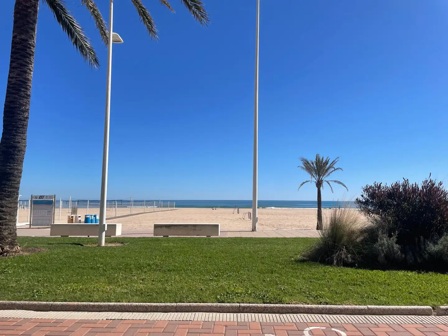 Apartments for rent in Paseo MARITIM NEPTU, 53, Playa de Gandia