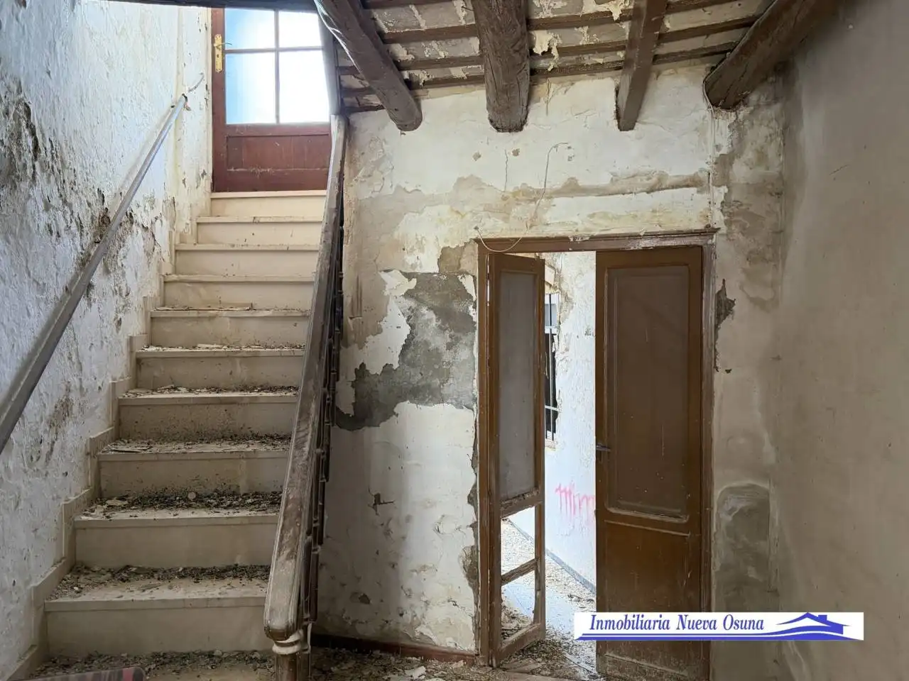 Houses for sale in Osuna  with Private garden