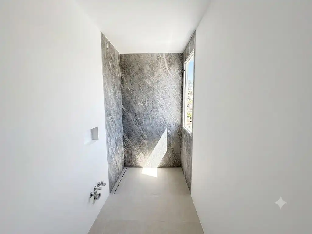 Baño de Casa o chalet en venta en Nerja con Aire acondicionado, Jardín privado y Piscina