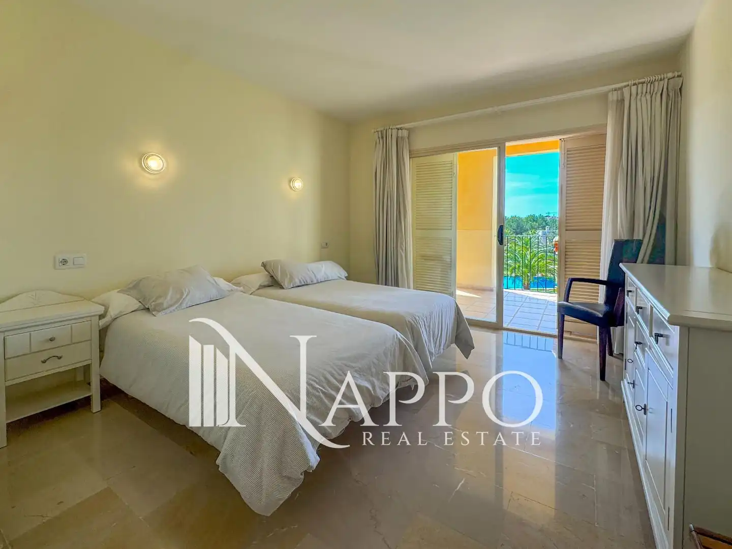 Schlafzimmer von Wohnung zum Verkauf in Calvià mit Klimaanlage, Heizung und Terrasse