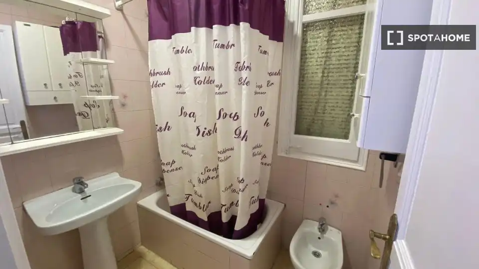 Flat with terrace to rent in Eixample, imagen 8