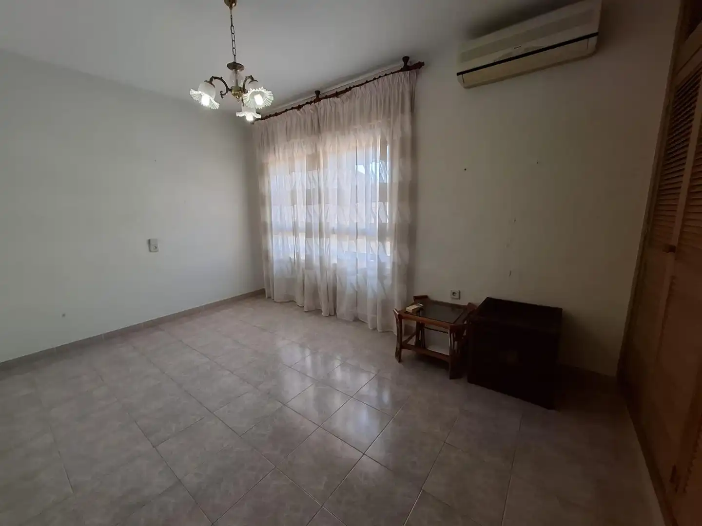 Schlafzimmer von Einfamilien-Reihenhaus zum Verkauf in Águilas mit Klimaanlage, Privatgarten und Terrasse