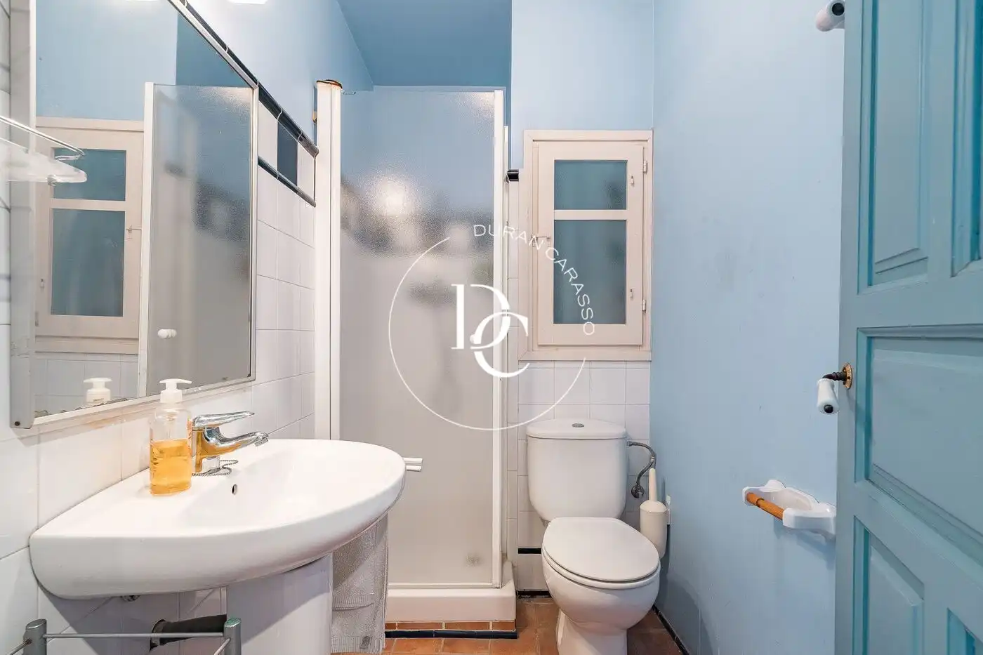 Bathroom of Houses for sale in Sitges  with Air Conditioner, Heating and Terrace