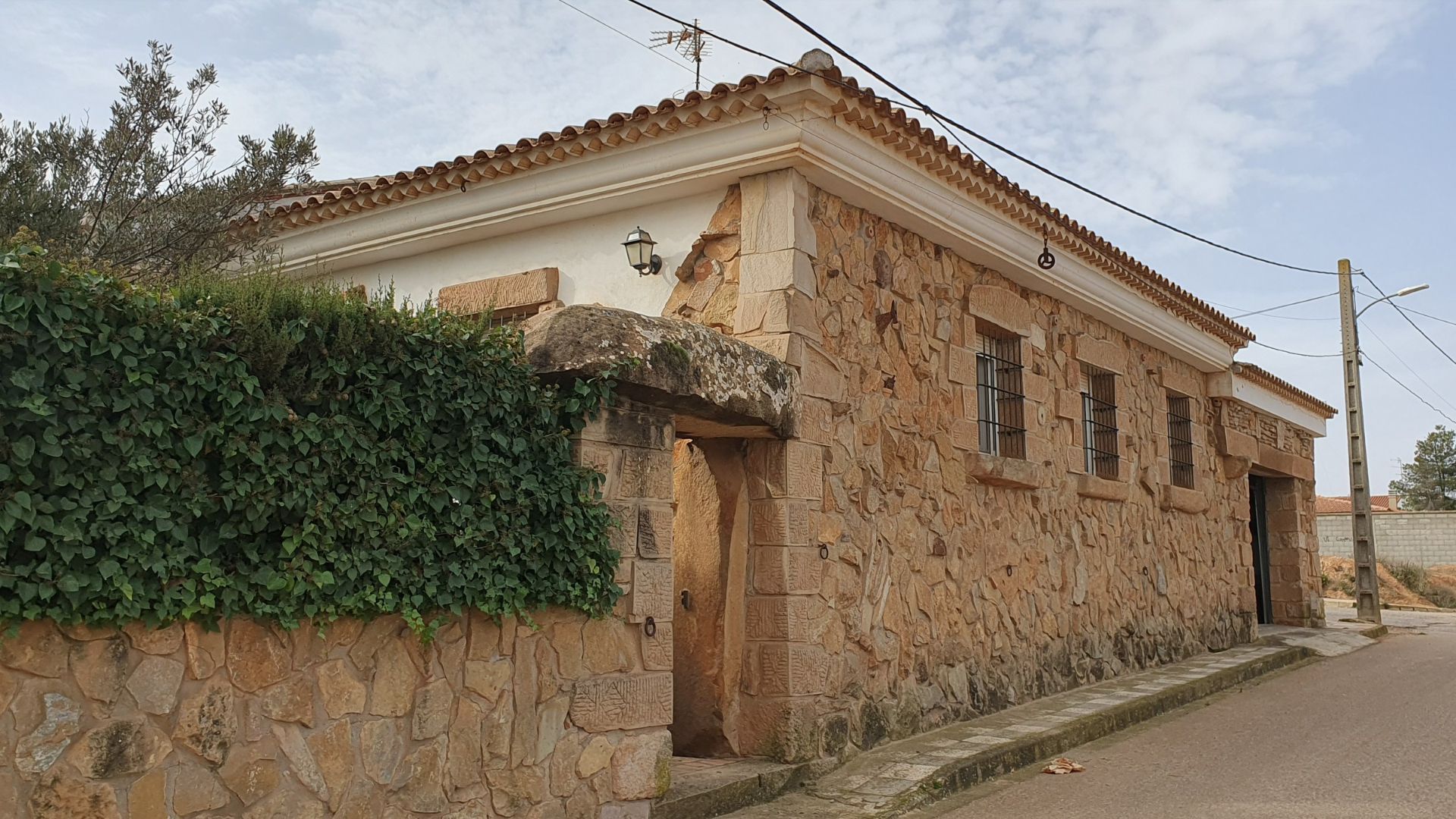 Exterior view of House or chalet for sale in El Herrumblar   with Heating, Private garden and Terrace