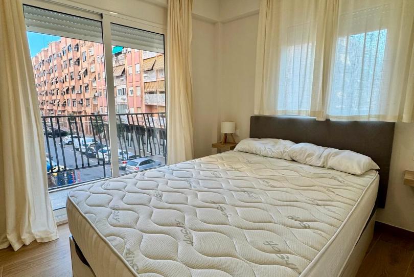 Foto 1 de Pis per a compartir a Carrer D'isaac Peral, 20, El Grau, Valencia