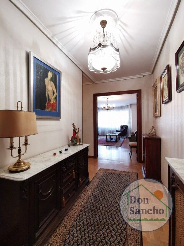 Piso en venta en Valladolid Capital con Calefacción y Terraza