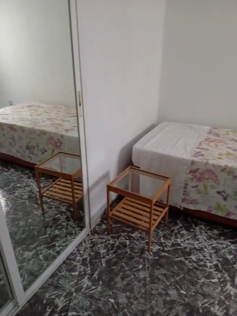 Room in Carrer de Finlàndia, Mestalla