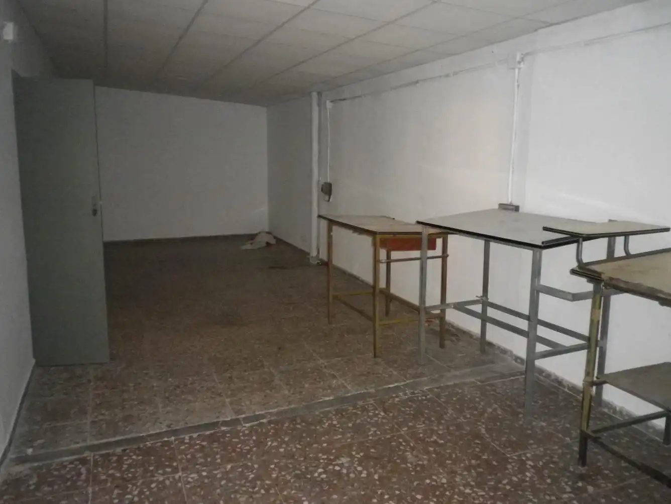 Nave industrial de alquiler en Elda