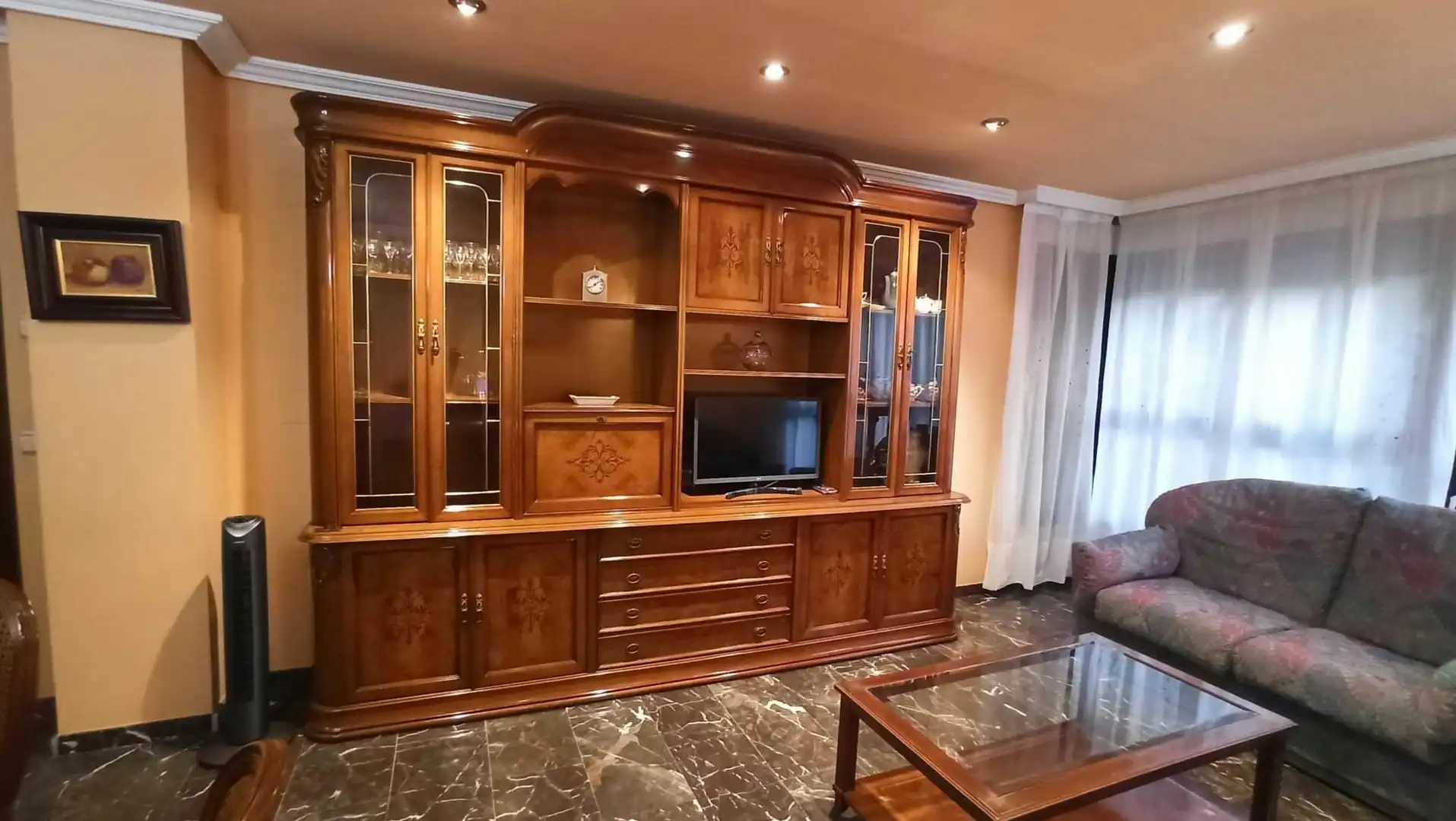 Sala d'estar de Pis per a compartir en Aielo de Malferit amb Calefacció, Moblat i Rentadora