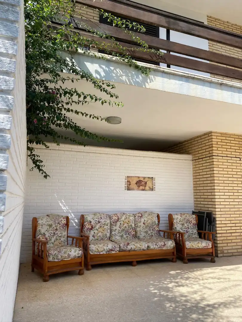 Terrassa de Casa o xalet en venda en Sagunto / Sagunt amb Aire condicionat, Jardí privat i Terrassa