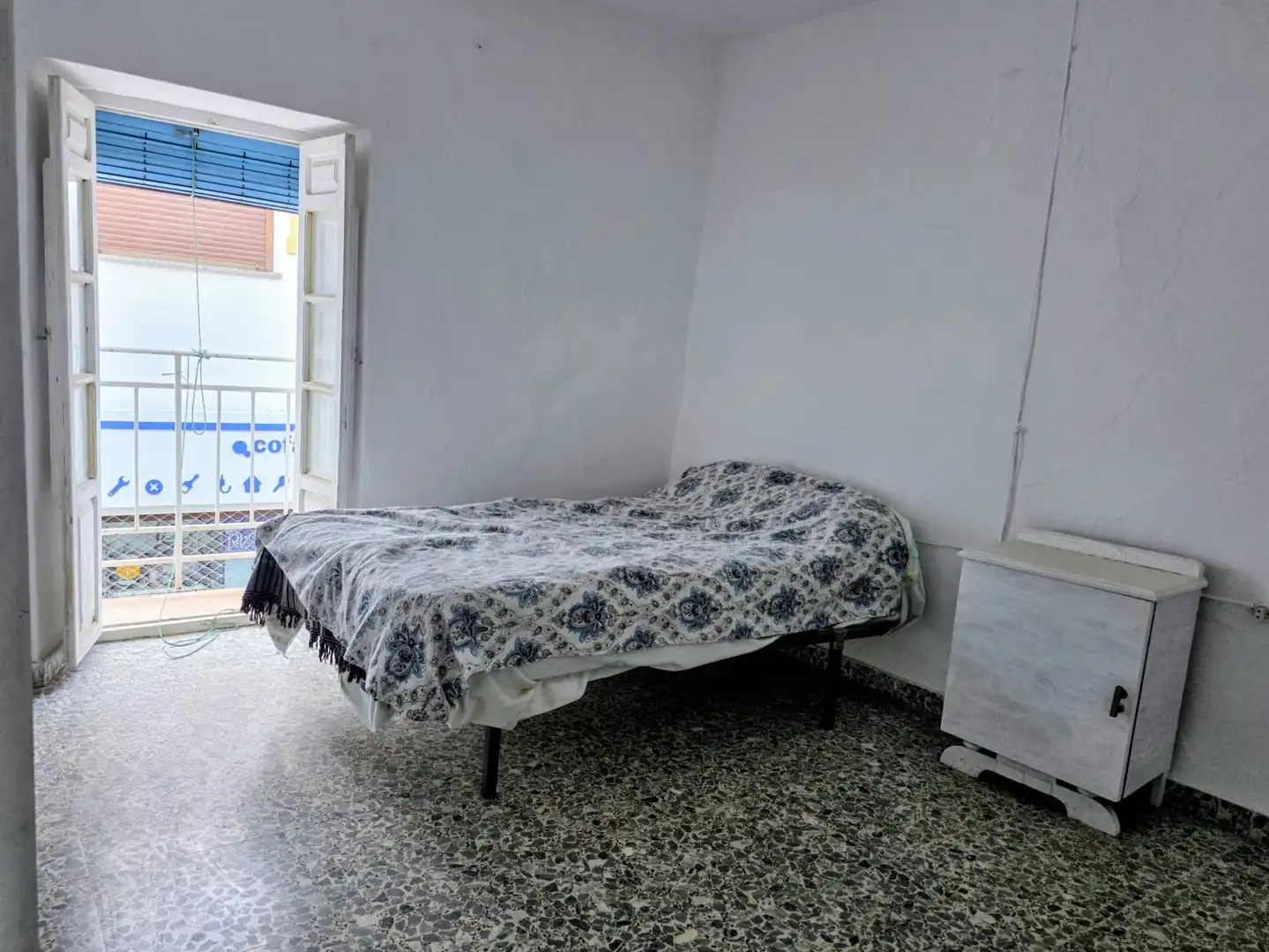 Habitación de Casa o chalet en venta en Casarabonela con Terraza, Trastero y Amueblado