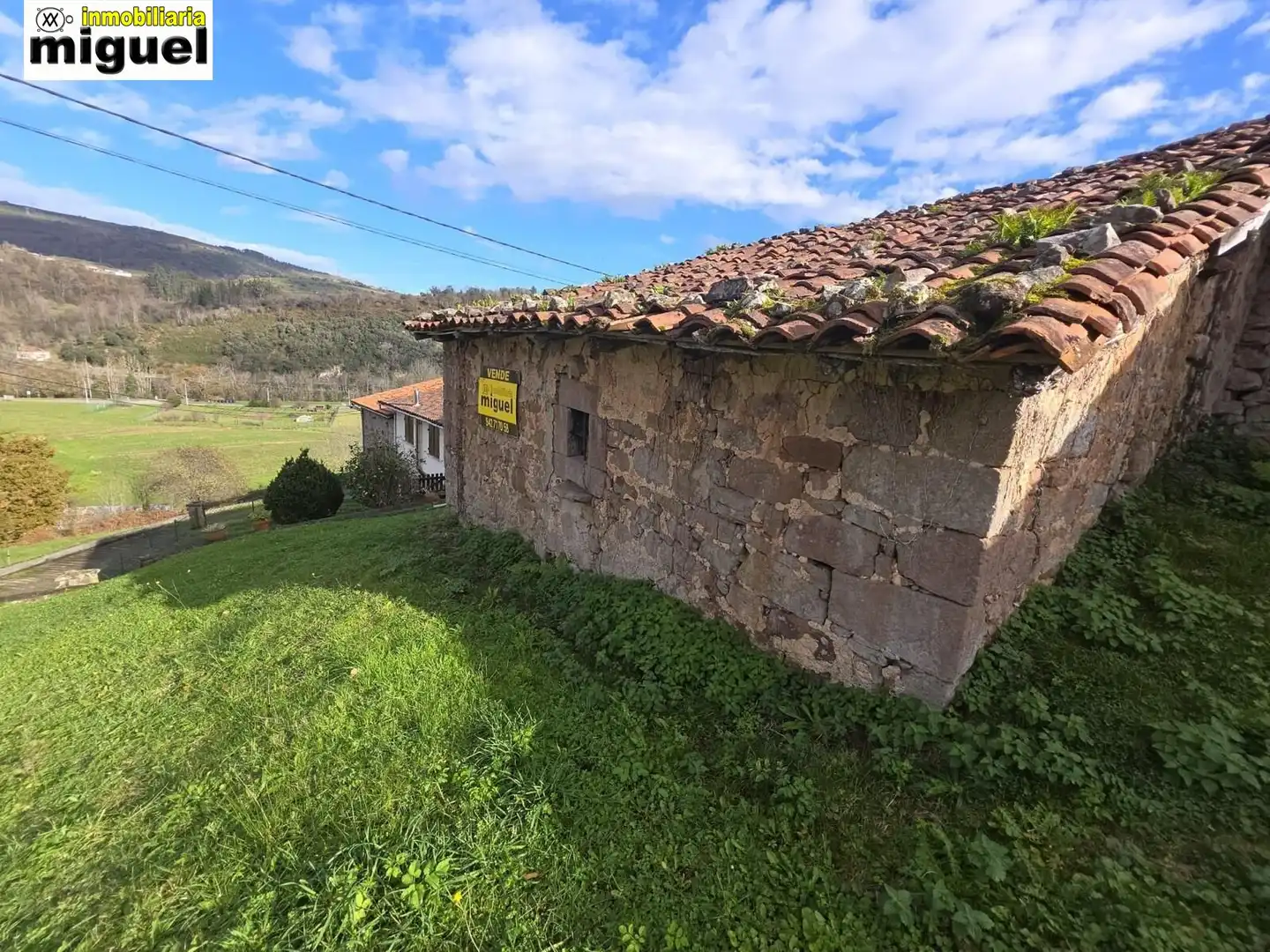 Vista exterior de Casa o chalet en venta en Herrerías con Jardín privado