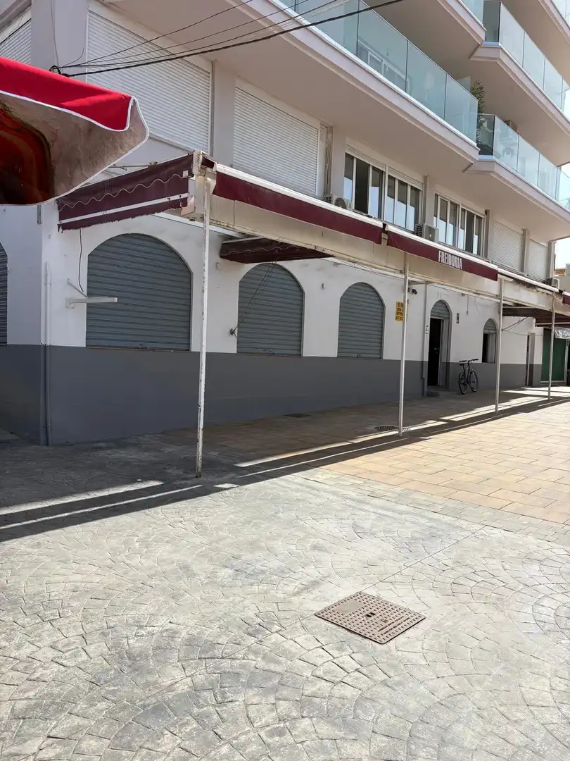 Exterior view of Commercial properties for sale in Rincón de la Victoria  with Terrace