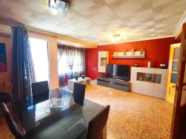 Casa-chalet en Venta en Sueca ciudad