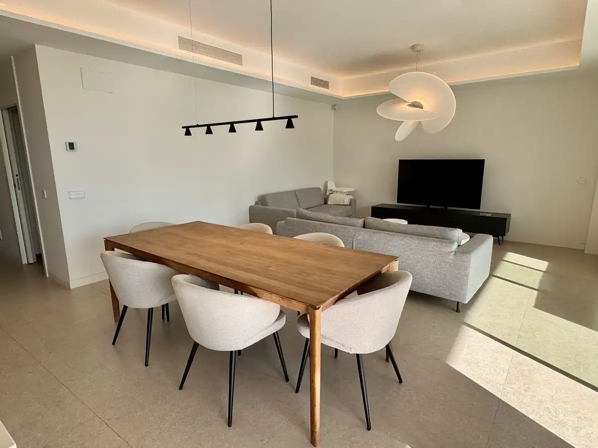 Menjador de Apartament en venda en Torremolinos amb Aire condicionat, Calefacció i Sauna