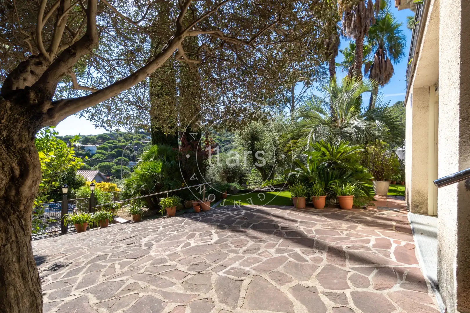 House with terrace for sale in Carrer de Santiago Rusiñol, imagen 58
